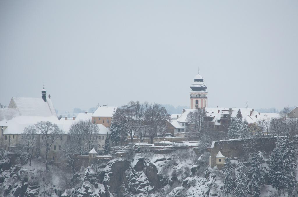Pštrossova Vila - u klášterní zahrady Bechyně Exterior foto