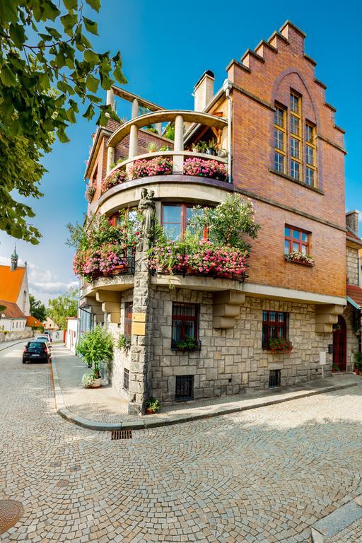 Pštrossova Vila - u klášterní zahrady Bechyně Exterior foto