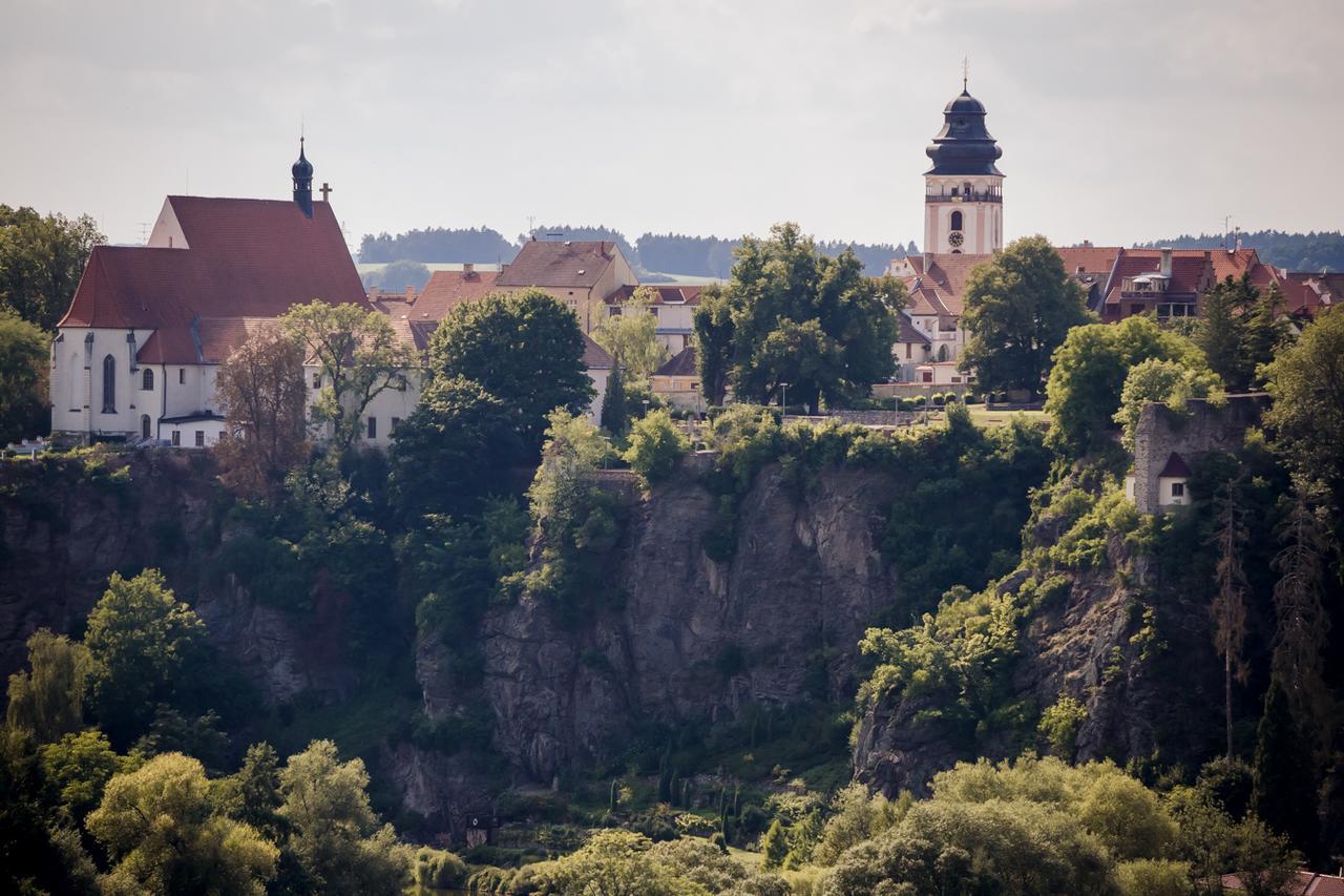 Pštrossova Vila - u klášterní zahrady Bechyně Exterior foto